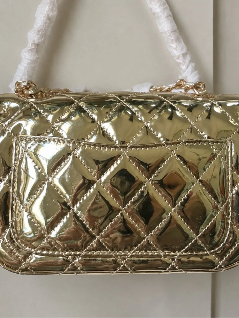 Source Unknown Shiny Gold Quilted Chain Shoulder Bag